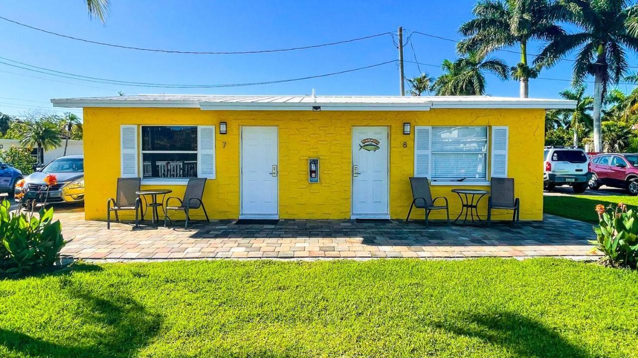Poolside King Cottage With Kitchen - 10 Minutes To Beach! Fort Myers Kültér fotó
